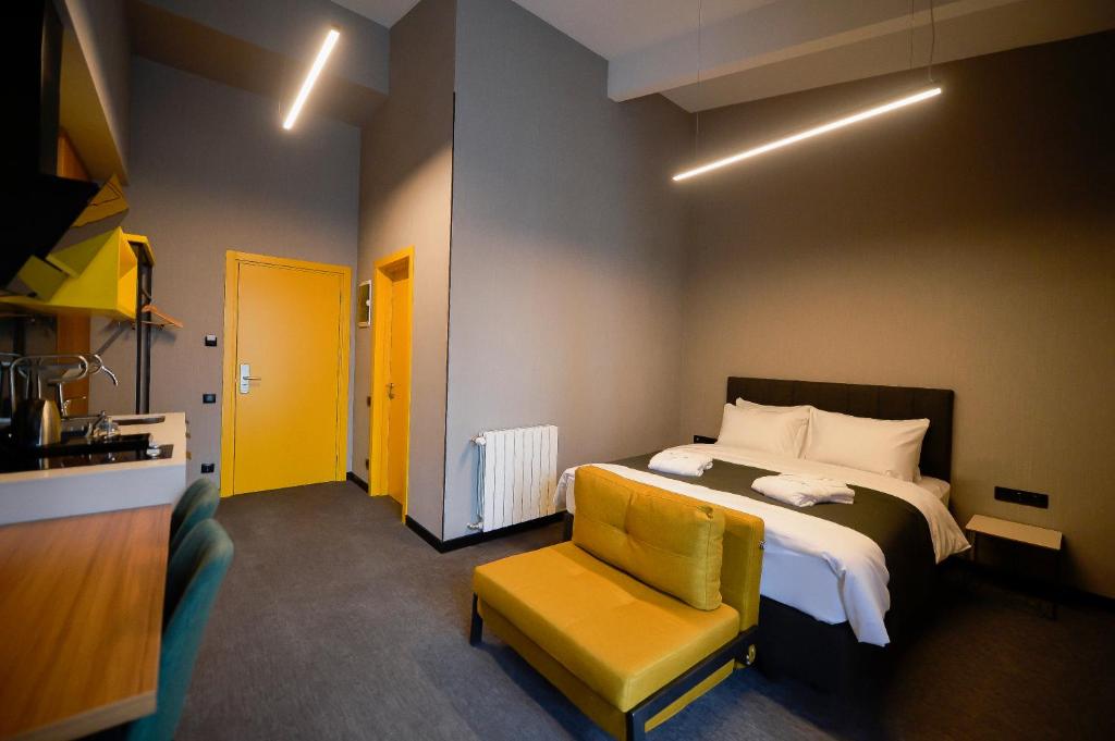 Alliance Villa room 6